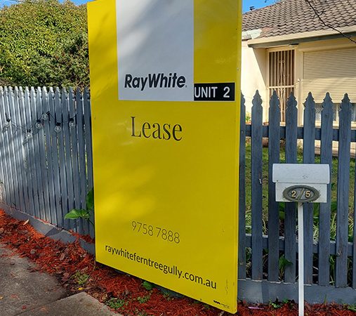 Ray White Unit 2 for lease sign