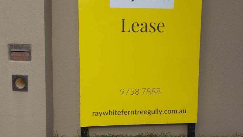 Ray White for lease sign