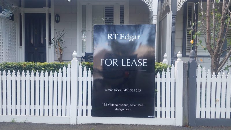 RT Edgar For Lease signage