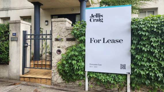A ‘For Lease’ signboard by Jellis Craig placed in front of the property.
